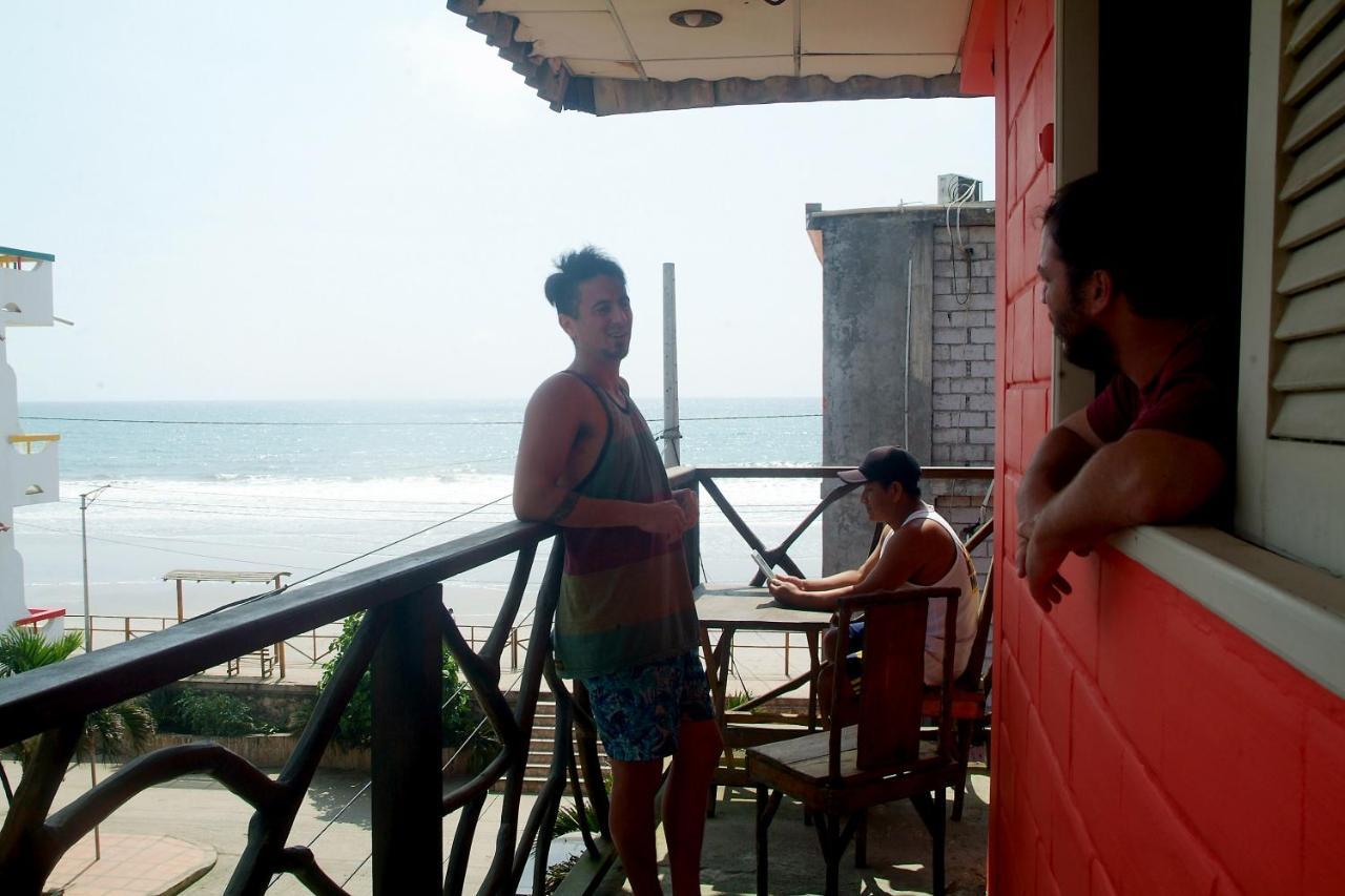 Arrecife Montanita Hostal Экстерьер фото