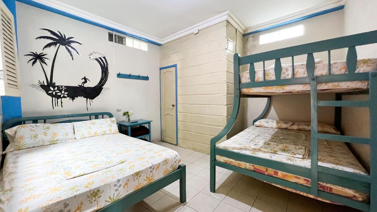 Arrecife Montanita Hostal Экстерьер фото