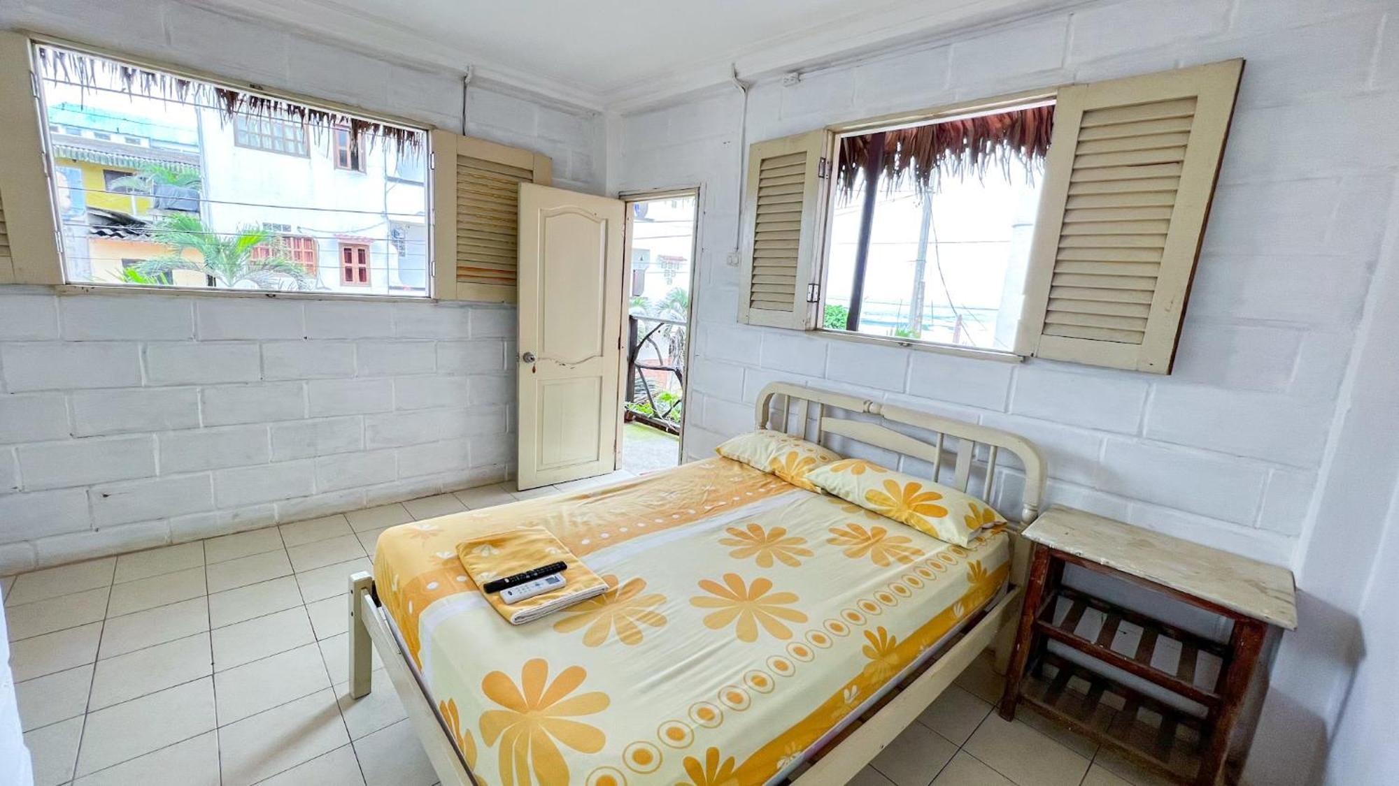 Arrecife Montanita Hostal Экстерьер фото